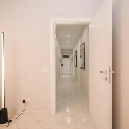 Flat 42 By Ghor Daire Roma