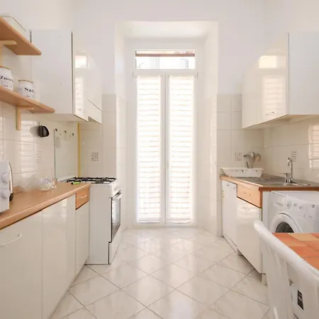 Flat 42 By Ghor * Rome