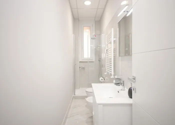 Flat 42 By Ghor شقة روما