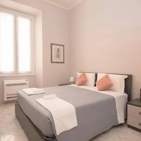 Flat 42 By Ghor شقة روما