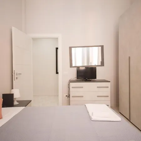 Flat 42 By Ghor روما